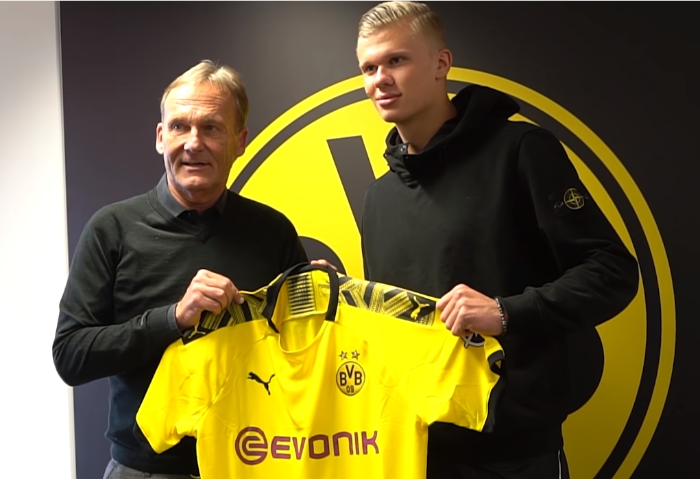 梅西当选美职联年度MVP，29球19助攻助迈阿密国际首夺总冠军