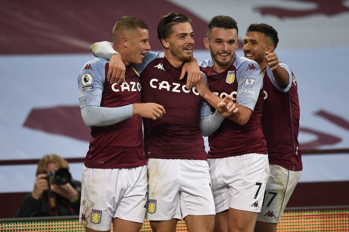 气温未降，“雪”先来了？杭州桐庐滑雪场“开板”，半个月后还有“夜滑”