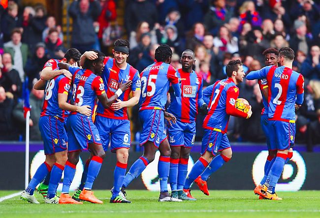 略占下风！惠灵顿凤凰近4次与阿德莱德联交手1胜1平2负