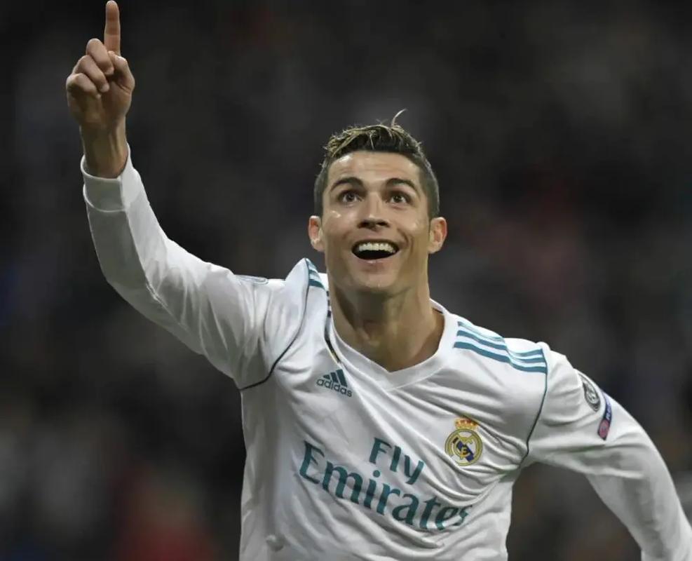 中超第30轮跑动距离榜：钟晋宝13356米居首，周定洋第二