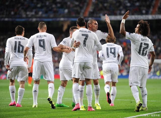 记者：罗马的确有意路易斯-恩里克，但国米目前无意放人