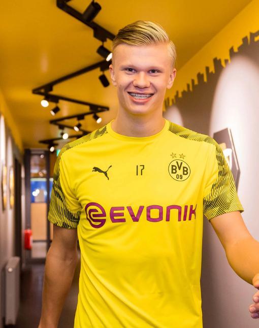 萨里：国米拥有意甲最强的阵容，全欧比他们更强的队寥寥无几（萨里称国米阵容意甲最强，欧洲更胜者屈指可数）