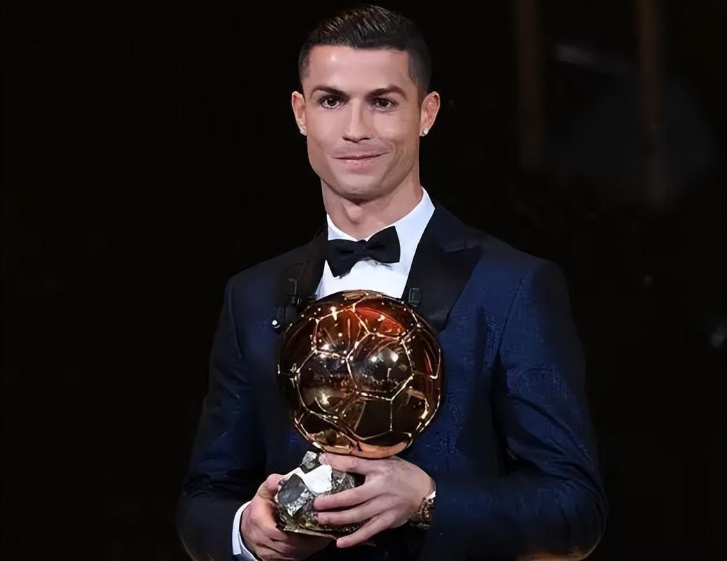 国米小将博沃：首秀的感觉难以置信；我的偶像的是恰尔汗奥卢